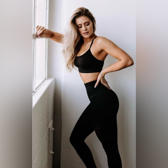 🔥woman’s leggings/ size: large - Picture 1 of 12